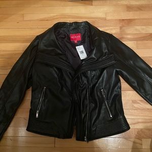 ‼️SOLD‼️BRAND NEW Guess leather jacket